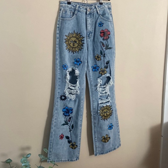 New Floral Celestial Sun Distressed High waist straight leg Ripped Jeans XL Boho - Picture 2 of 7